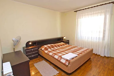 Ferienwohnung mit Terrasse