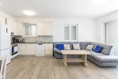 Ferienwohnung Familienfreundlich mit Klimaanl