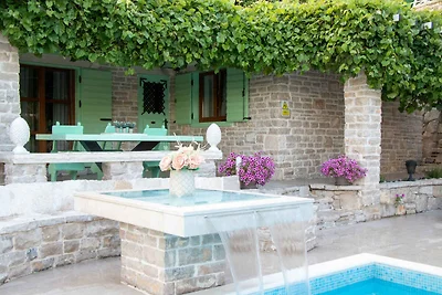 Charmantes rustikales Steinhaus in Orebić auf