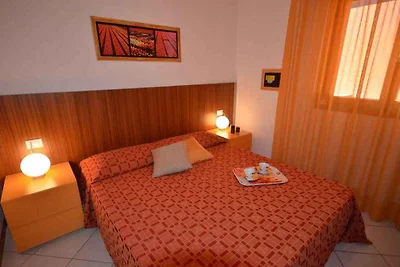 Ferienwohnung mit Klimaanlage, Balkon und
