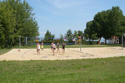 Ferienwohnung direkt am Wasser mit Freistrand