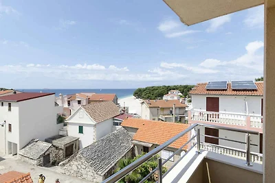 Ferienwohnung mit Klimaanlage und Balkon