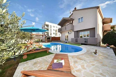 FerienWohnung mit Pool