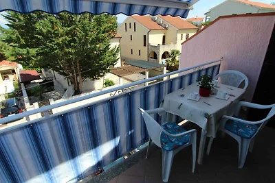 Ferienwohnung mit Klimaanlage und Balkon