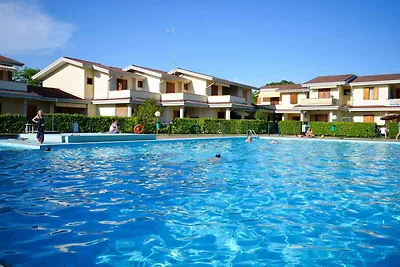Ferienwohnung mit Klimaanlage und Balkon
