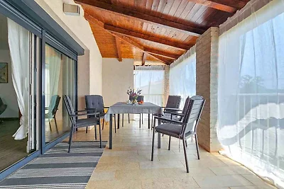 Ferienwohnung mit Klimaanlage, SAT-TV, WLAN u