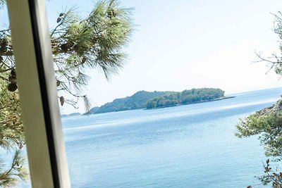 Ferienwohnung am Meer mit Balkon