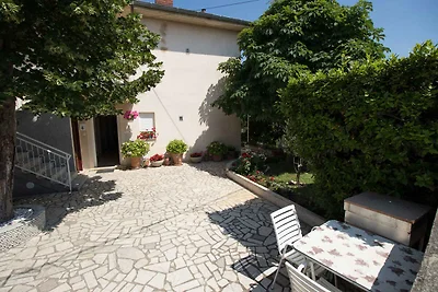 Ferienwohnung mit Terrasse und Internet