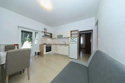 Apartment mit 1 Schlafzimmer, 200 m vom Stran
