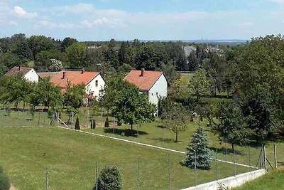 Ferienhaus mit grossem Garten, Gartenpavillon