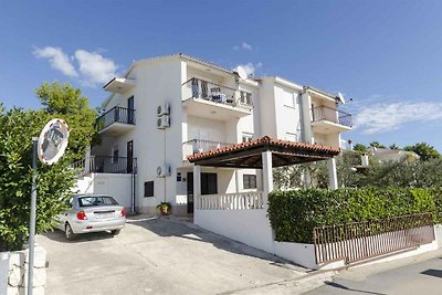 Ferienwohnung mit Terrasse, Grill und