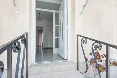 Appartamento Vacanza con famiglia Biograd na Moru