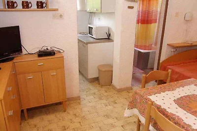 Ferienwohnung mit SAT-TV und Klimaanlage