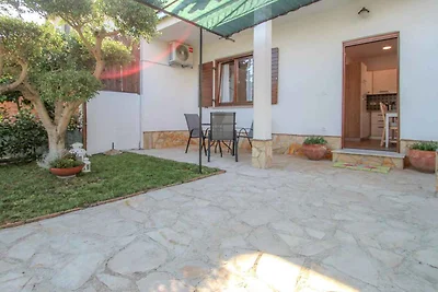 Studio mit Terrasse und Klima