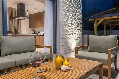 Elegante Villa mit privatem Pool, Terrasse un