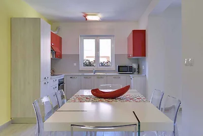 Ferienwohnung mit Pool und Klimaanlage