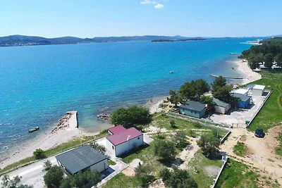 Ferienhaus mit Klimaanlage und Meerblick