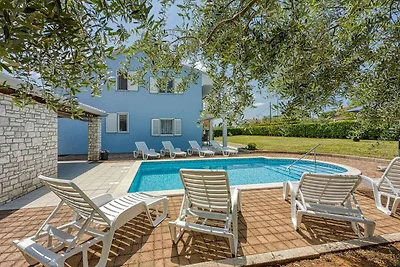 Villa mit privatem Pool und Garten