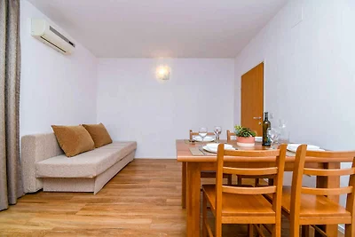 Apartamento Vacaciones familiares Necujam