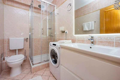 Ferienwohnung mit gemeinsamem Whirlpool und