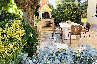 Appartamento Vacanza con famiglia Basanija