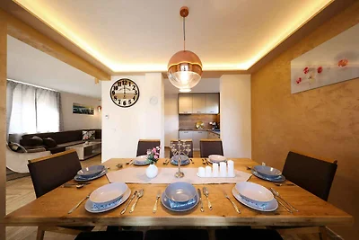 Modernes Ferienhaus Bronzzatta mit Privatpool