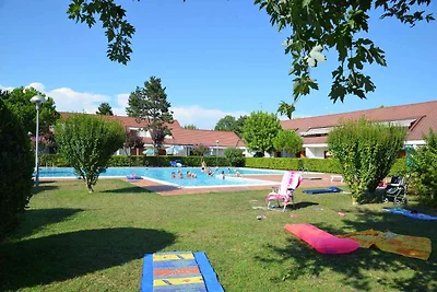 Ferienwohnung mit Balkon und Pool