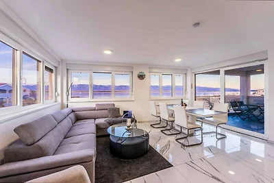 Ferienwohnung mit Klimaanlage und Meerblick