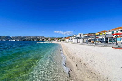 Gemütliche Unterkunft Palm Tree in Okrug