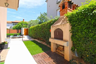 Ferienhaus mit Klimaanlage und Pool