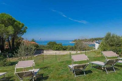 Ferienhaus mit Whirlpool und Meerblick in