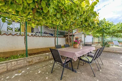 Ferienwohnung mit Klimaanlage und Terrasse