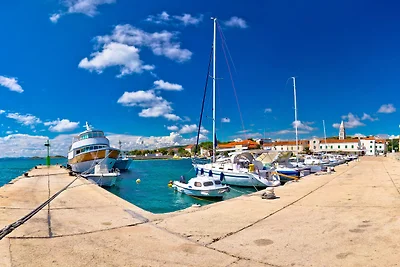 Ferienwohnung mit Balkon und Klimaanlage