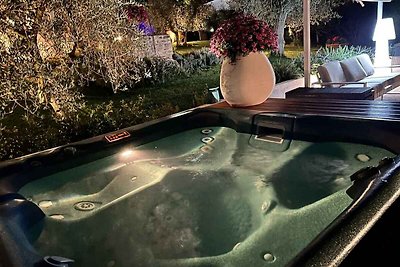 Ferienhaus mit Pool, Whirlpool und