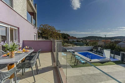 Ferienwohnung mit Klimaanlage und Pool