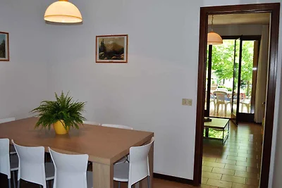 Ferienwohnung mit Terrasse und Klimaanlage