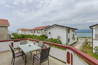 apartman za odmor Obiteljski odmor Nin