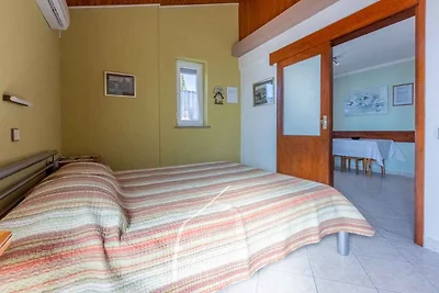 Ferienwohnung mit Klimaanlage und Terrasse