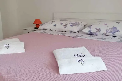 apartman za odmor Obiteljski odmor Vrboska