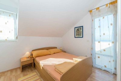 Ferienwohnung mit Balkon und Meerblick