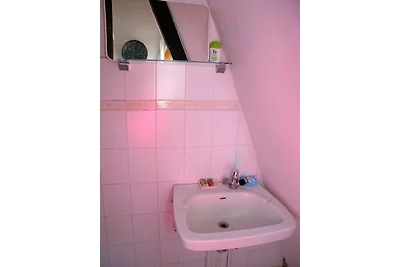 Ferienhaus Retro-Atmosphäre, Terrasse mit alt