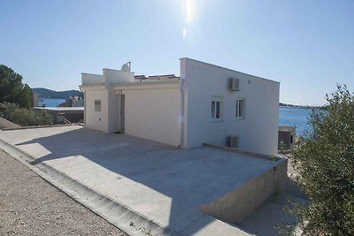 apartman za odmor Obiteljski odmor Rogoznica