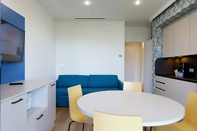 Ferienwohnung mit Klimaanlage und Balkon