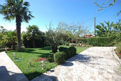Holiday flat family holiday Njivice