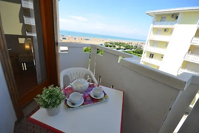 Ferienwohnung mit Klimaanlage und Balkon