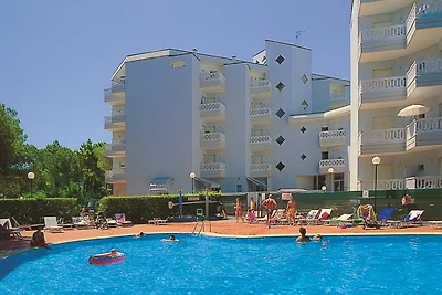 Studio mit Klimaanlage und Balkon