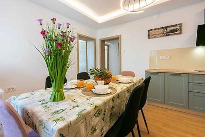 Ferienwohnung mit Balkon und Meerblick