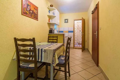 Ferienwohnung mit Balkon und Grillmöglichkeit