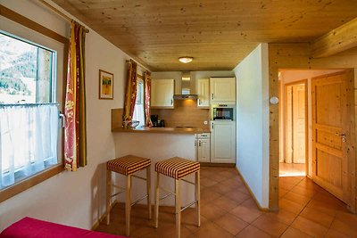 Chalet mit Hallenbad und Sauna