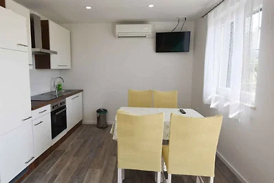 Gemütliche Ferienwohnung Anica in ruhiger Lag